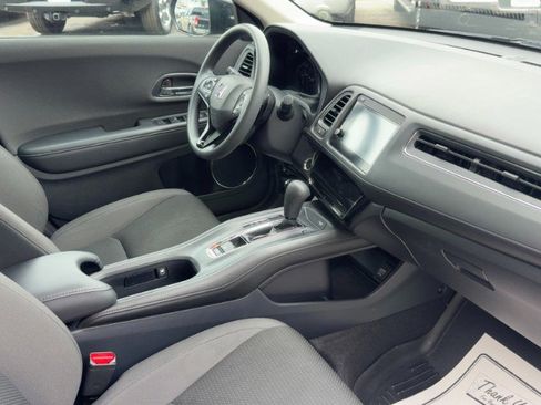 Used 2021 Honda HR-V EX image 12