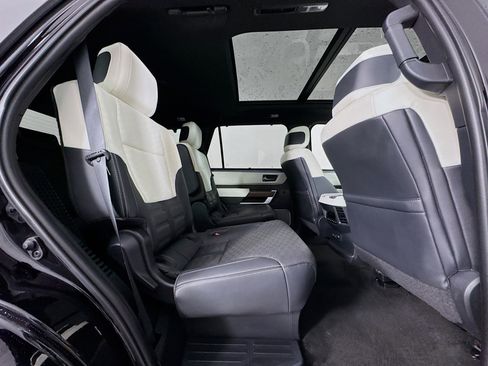 Certified 2023 Toyota Sequoia Capstone AWD/4WD image 31