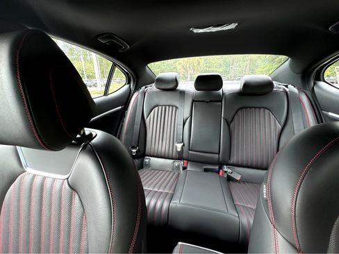 New 2026 Genesis G70 3.3T Sport Prestige image 5