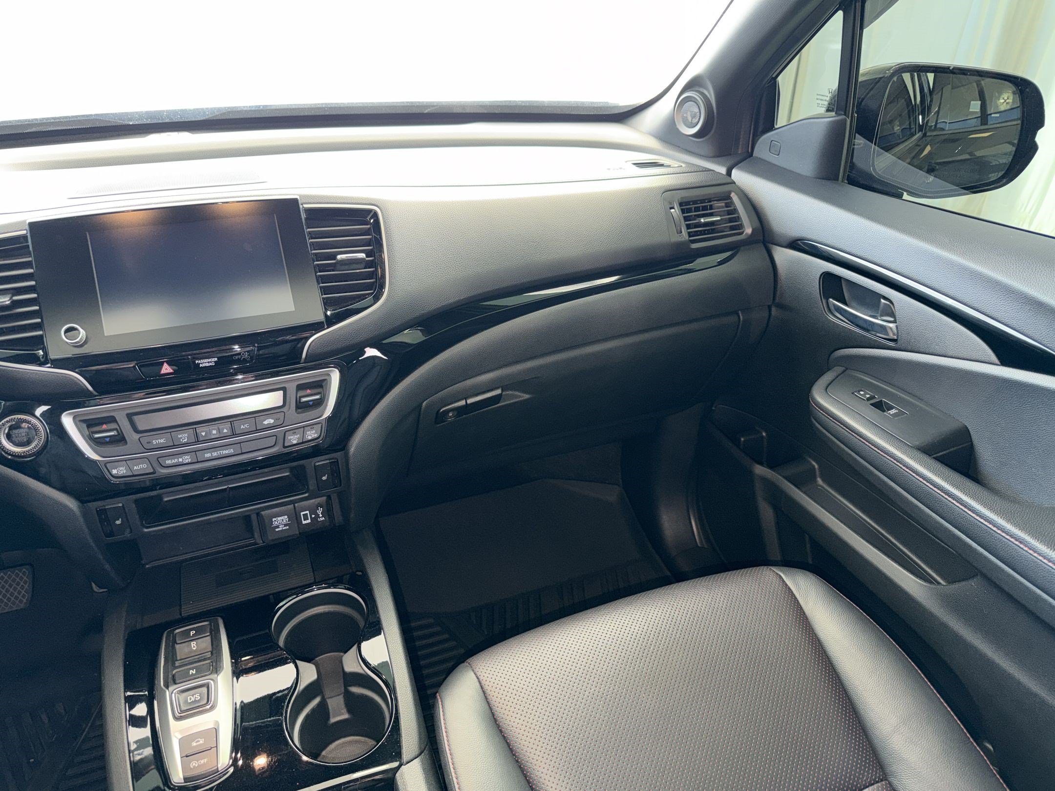 Used 2023 Honda Ridgeline Black Edition image 29