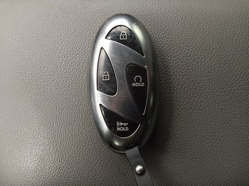 Used 2024 Hyundai Elantra SEL FWD image 32