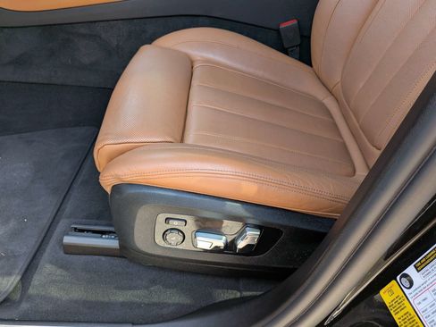 Used 2022 BMW X5 sDrive40i w/ M Sport Package RWD image 22