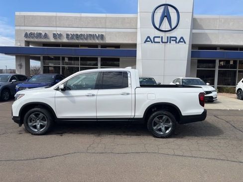 Used 2023 Honda Ridgeline RTL-E image 5