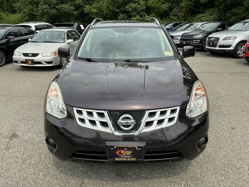 Used 2012 Nissan Rogue SL AWD/4WD image 2