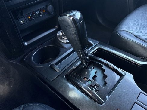 Used 2020 Toyota 4Runner Limited image 20