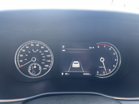 Used 2022 Genesis G70 2.0T image 14