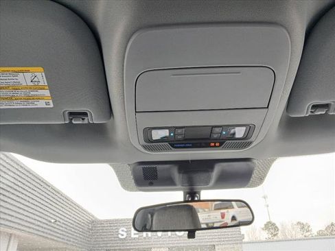 New 2025 Ford F250 XLT w/ F-250 >10K GVWR Package image 27