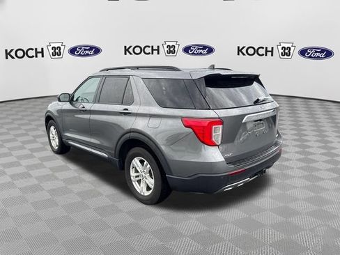 Used 2023 Ford Explorer XLT w/ Equipment Group 202A AWD/4WD image 6