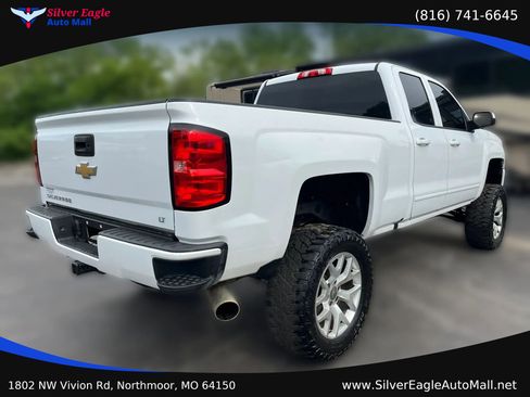 Used 2018 Chevrolet Silverado 1500 LT w/ Texas Edition AWD/4WD image 4