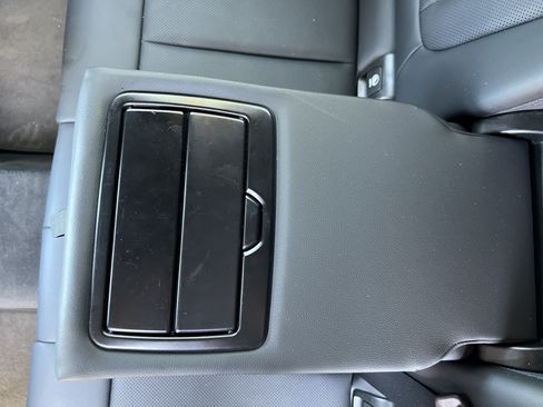 Used 2023 BMW X3 sDrive30i RWD image 41