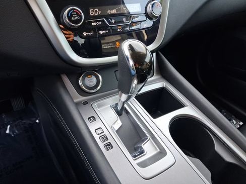 Used 2024 Nissan Murano SV FWD image 20