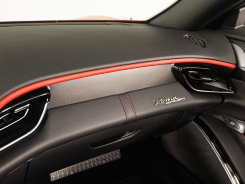Certified 2026 Ferrari Roma Spider RWD image 27