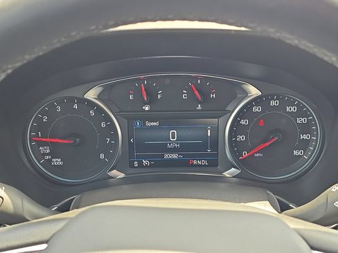Used 2024 Chevrolet Equinox LT FWD image 16