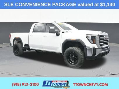 Used 2024 GMC Sierra 2500 SLE w/ SLE Convenience Package