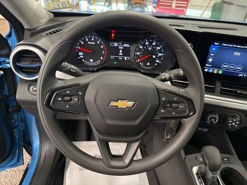 New 2026 Chevrolet Trax LS image 12