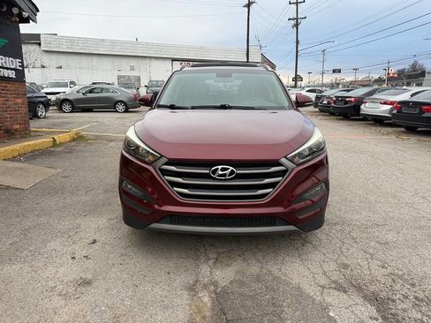Used 2016 Hyundai Tucson Sport image 8