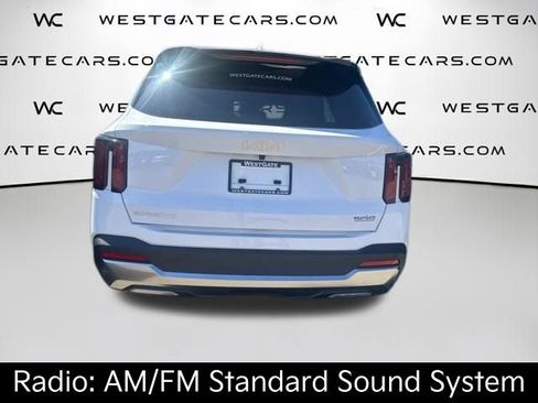 Certified 2026 Kia Sorento S w/ S Panoramic Sunroof Package FWD image 5
