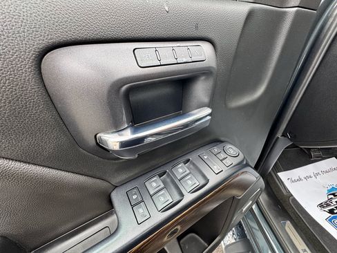 Used 2018 GMC Sierra 3500 Denali w/ Duramax Plus Package AWD/4WD image 27
