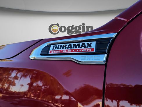 Used 2023 GMC Sierra 3500 SLT w/ SLT Premium Package image 23