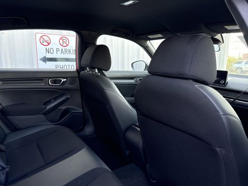 Used 2022 Honda Civic Sport image 37