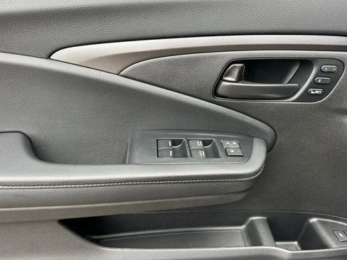 Certified 2022 Honda Passport TrailSport image 10