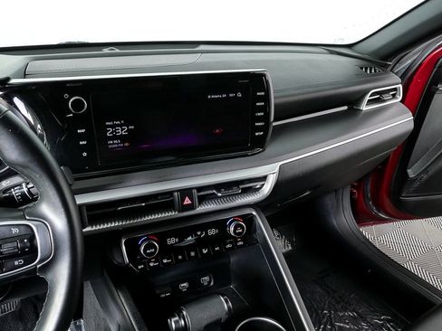 Used 2022 Kia K5 GT-Line image 12