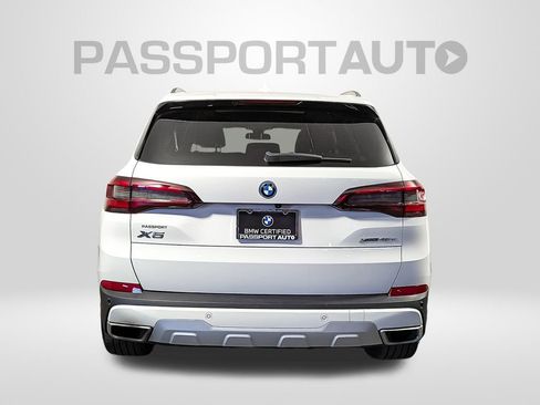 Certified 2022 BMW X5 xDrive45e w/ Parking Assistance Package image 5
