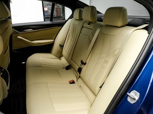 Used 2023 BMW 540i xDrive w/ M Sport Package AWD/4WD image 37