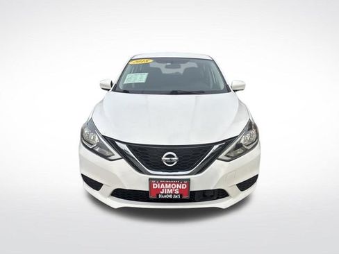 Used 2018 Nissan Sentra SV FWD image 2