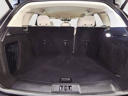 Used 2025 Lincoln Corsair Reserve AWD/4WD image 38