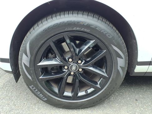 Certified 2026 Land Rover Range Rover Evoque S AWD/4WD image 9