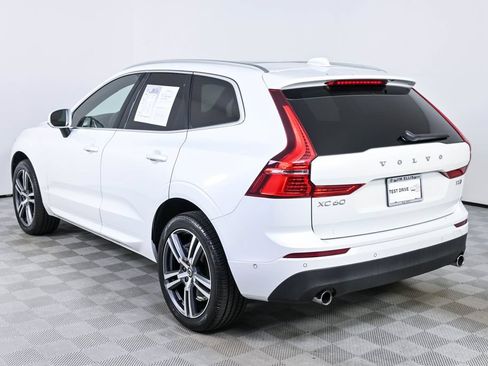 Used 2019 Volvo XC60 T6 Momentum w/ Advanced Package AWD/4WD image 4