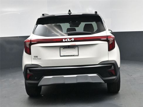 New 2026 Kia Seltos S image 26