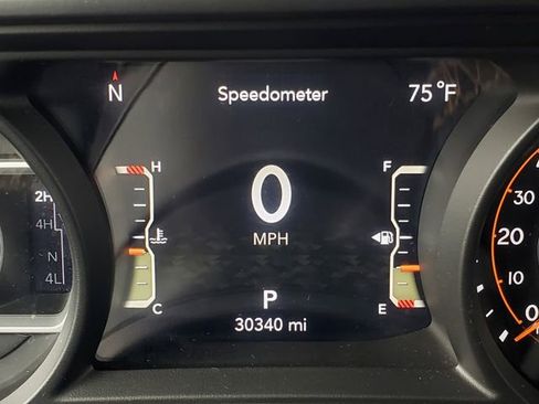 Used 2024 Jeep Wrangler Unlimited Sport AWD/4WD image 17