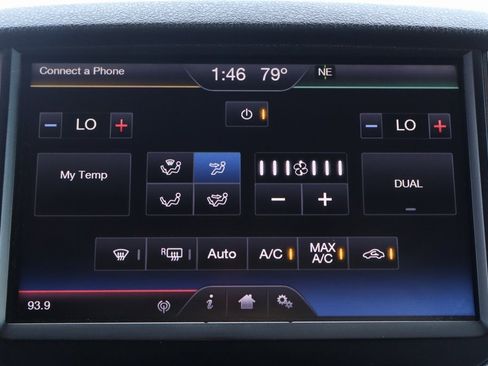 Used 2013 Ford F250 Lariat w/ FX4 Off Road Pkg image 30