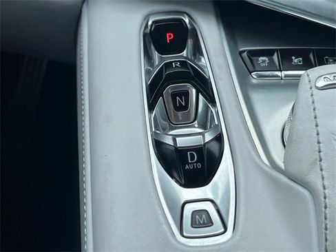 Used 2021 Chevrolet Corvette Stingray Premium Cpe w/ Z51 Performance Package image 17