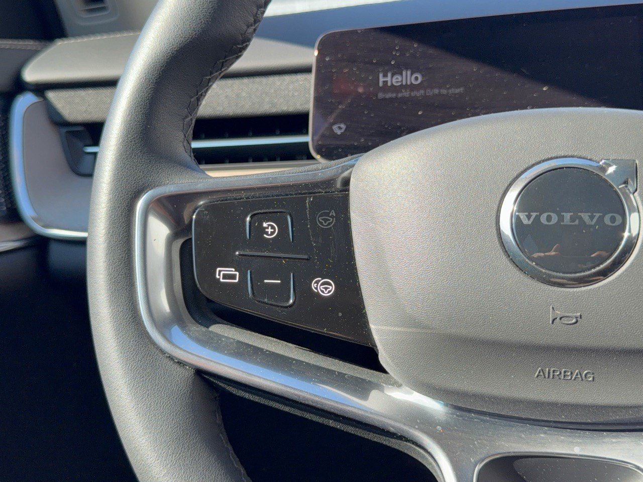 Certified 2025 Volvo EX90 Ultra AWD/4WD image 18