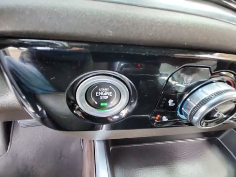 Used 2023 GMC Sierra 1500 SLT w/ SLT Premium Package image 21