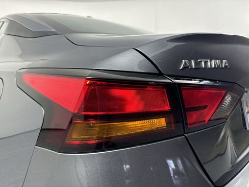 Certified 2024 Nissan Altima 2.5 SV image 31