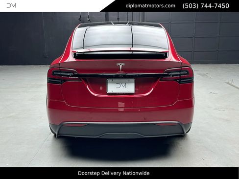 Used 2023 Tesla Model X image 6