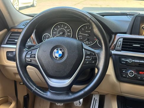 Used 2014 BMW 335i xDrive Sedan AWD/4WD image 26