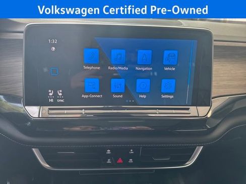Certified 2024 Volkswagen Atlas SEL Premium R-Line image 22