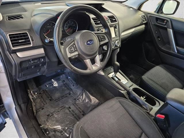 Used 2017 Subaru Forester 2.5i w/ Alloy Wheel Package AWD/4WD image 10