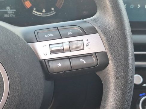 Used 2025 Hyundai Tucson SEL AWD/4WD image 21