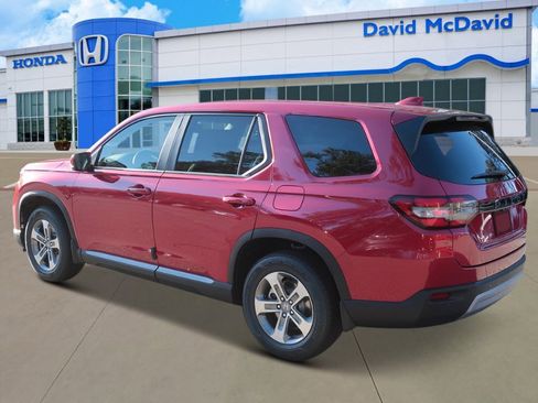 New 2025 Honda Pilot EX-L image 4