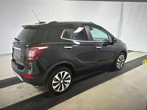 Used 2022 Buick Encore Preferred w/ Safety Package FWD image 3