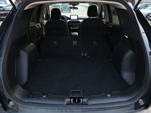 Used 2020 Ford Escape SE image 28