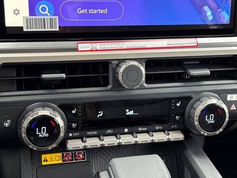 New 2025 Toyota Tacoma TRD Off-Road image 22