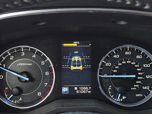 Used 2022 Subaru Ascent Limited w/ Technology Package AWD/4WD image 10
