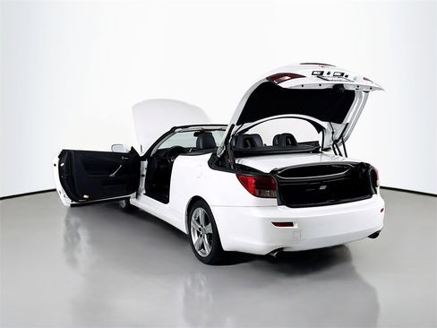 Used 2013 Lexus IS 250C image 20